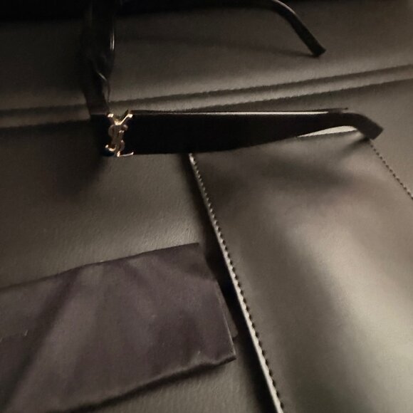 Saint Laurent Cat Eye Sunglasses - Picture 6 of 7